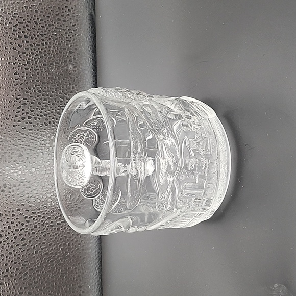 Vintage 1995 McDonald's Batman Forever Two Face Clear Mugs Set of 2 - Picture 2 of 12